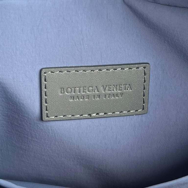 Bottega Veneta Intrecciato Toiletry Case Rock Grey - 3