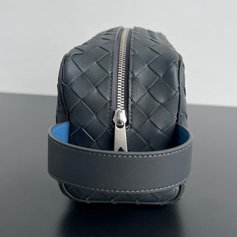Bottega Veneta Intrecciato Toiletry Case Rock Grey - 9