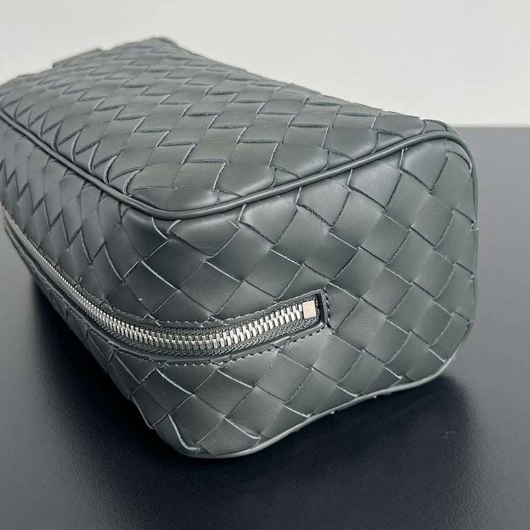 Bottega Veneta Intrecciato Toiletry Case Deep Green - 5