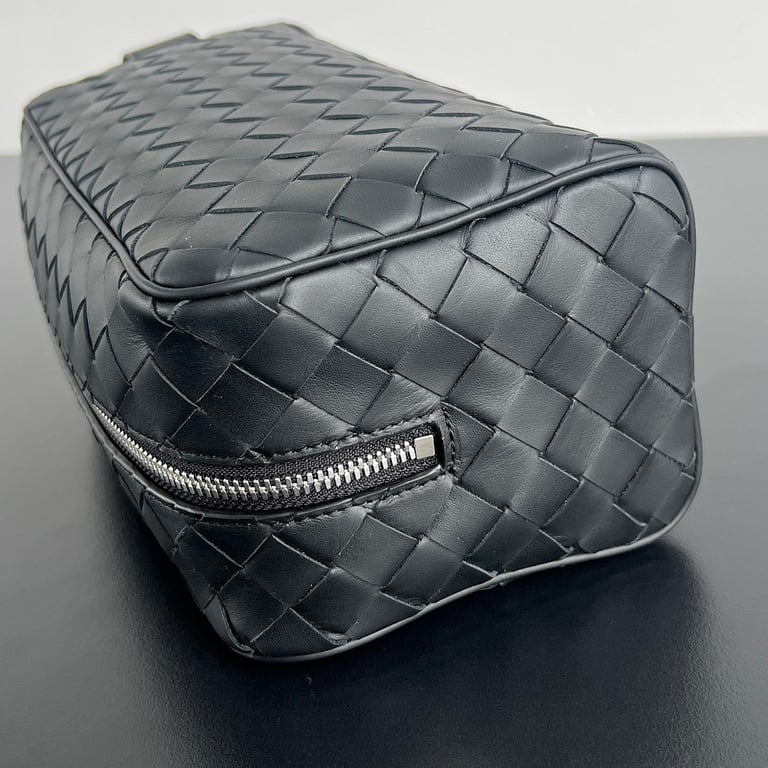 Bottega Veneta Intrecciato Toiletry Case Black - 6