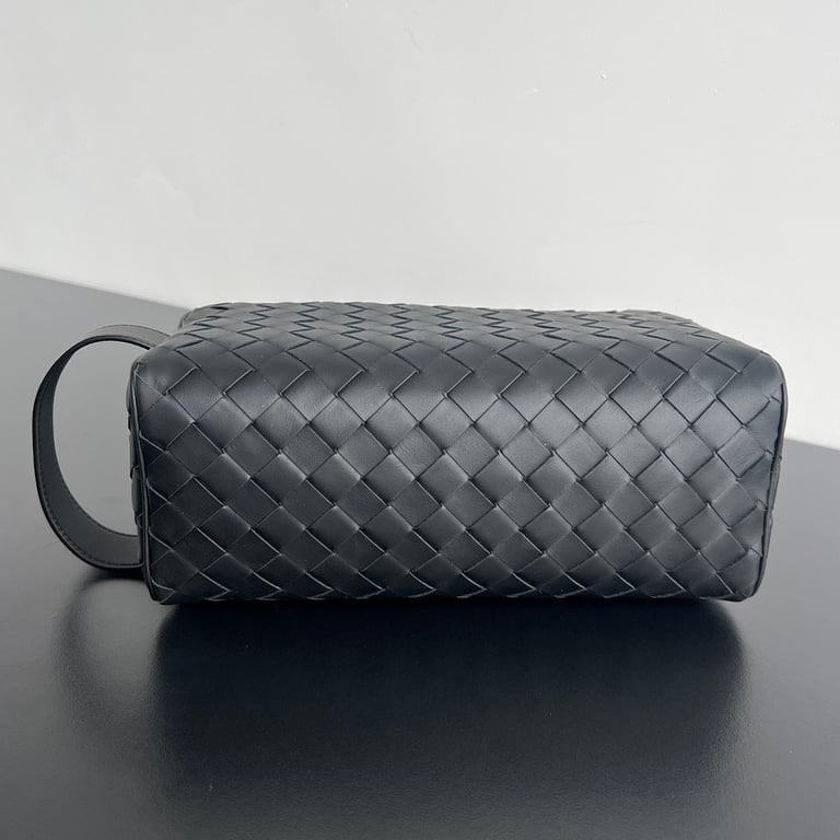 Bottega Veneta Intrecciato Toiletry Case Black - 9