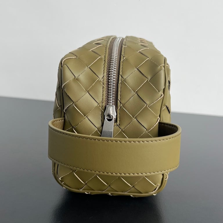 Bottega Veneta Intrecciato Toiletry Case Earth Brown - 9