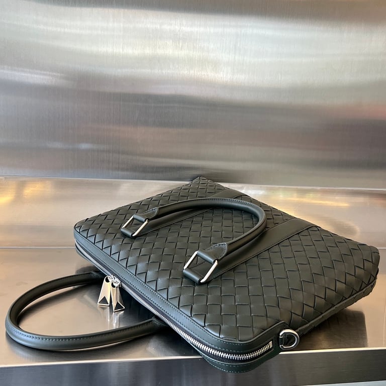 Bottega Veneta Intrecciato Leather Briefcase Black 690702 - 7