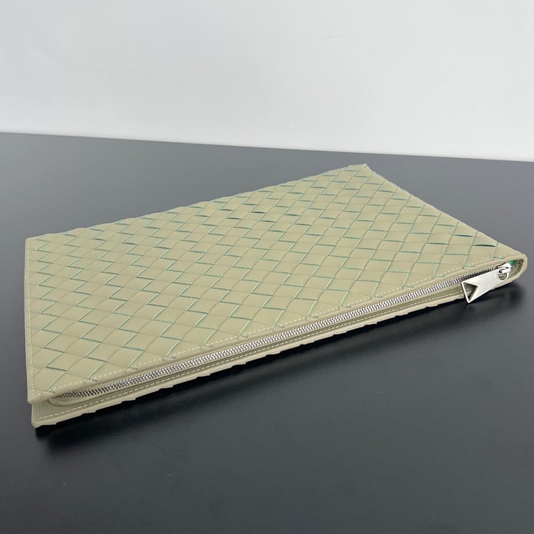 Bottega Veneta Intreccio Clutch 607479 - 8