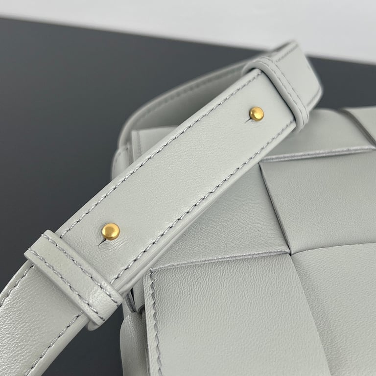 Bottega Veneta Cassette Bag Grey - 7