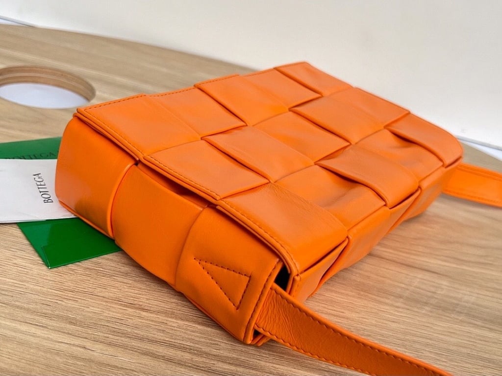 Bottega Veneta Cassette Crossbody Bag Orange - 8