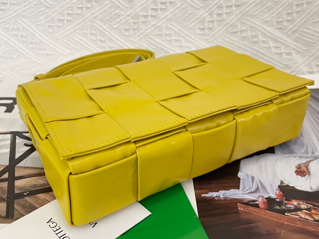 Bottega Veneta Cassette Bag Yellow - 7