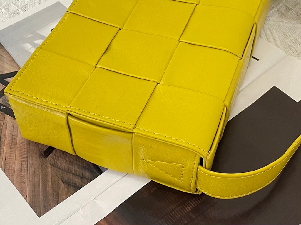 Bottega Veneta Cassette Bag Yellow - 8