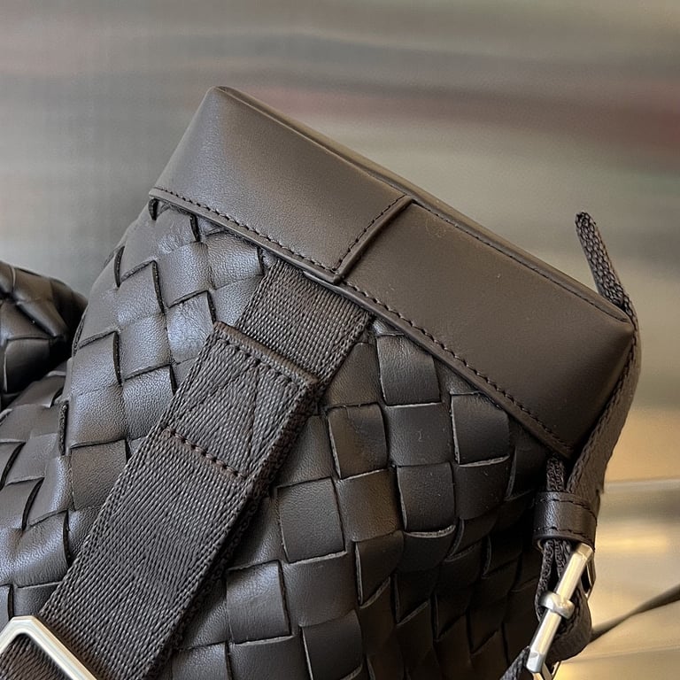 Bottega Veneta Intrecciato Leather Backpack 653118 - 5