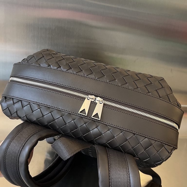 Bottega Veneta Intrecciato Leather Backpack 653118 - 7