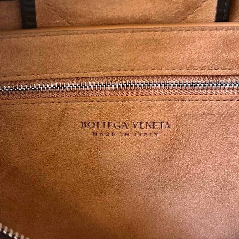 Bottega Veneta Cassette Camera Bag 731165 - 3