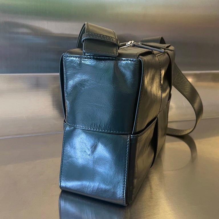 Bottega Veneta Cassette Camera Bag 731165 - 9