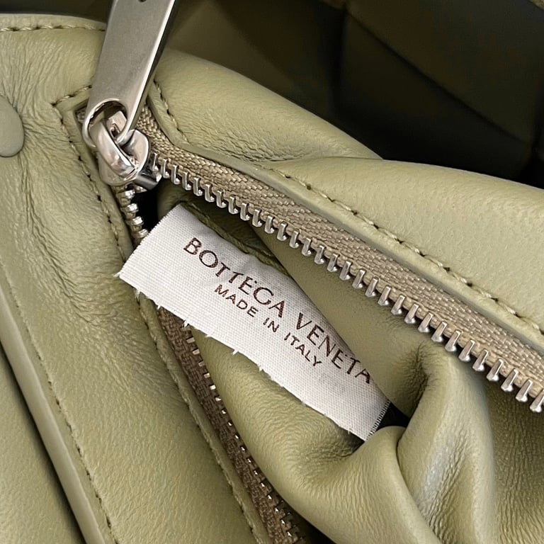 Bottega Veneta Cassette Crossbody Bag with Pouch Green - 2