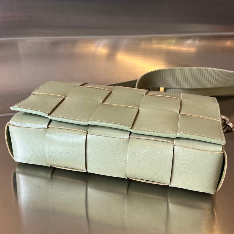 Bottega Veneta Cassette Crossbody Bag with Pouch Green - 7