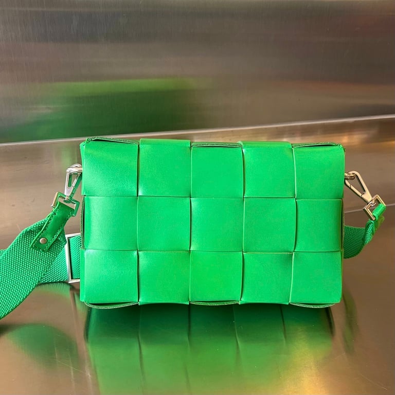 Bottega Veneta Cassette Crossbody Bag Green - 9