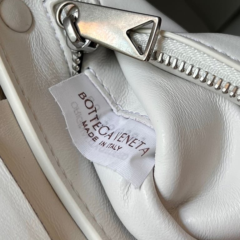 Bottega Veneta Cassette 2-in-1 Crossbody White - 2