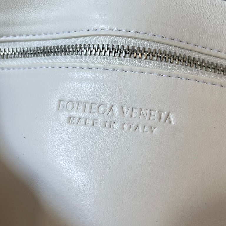 Bottega Veneta Cassette 2-in-1 Crossbody White - 3