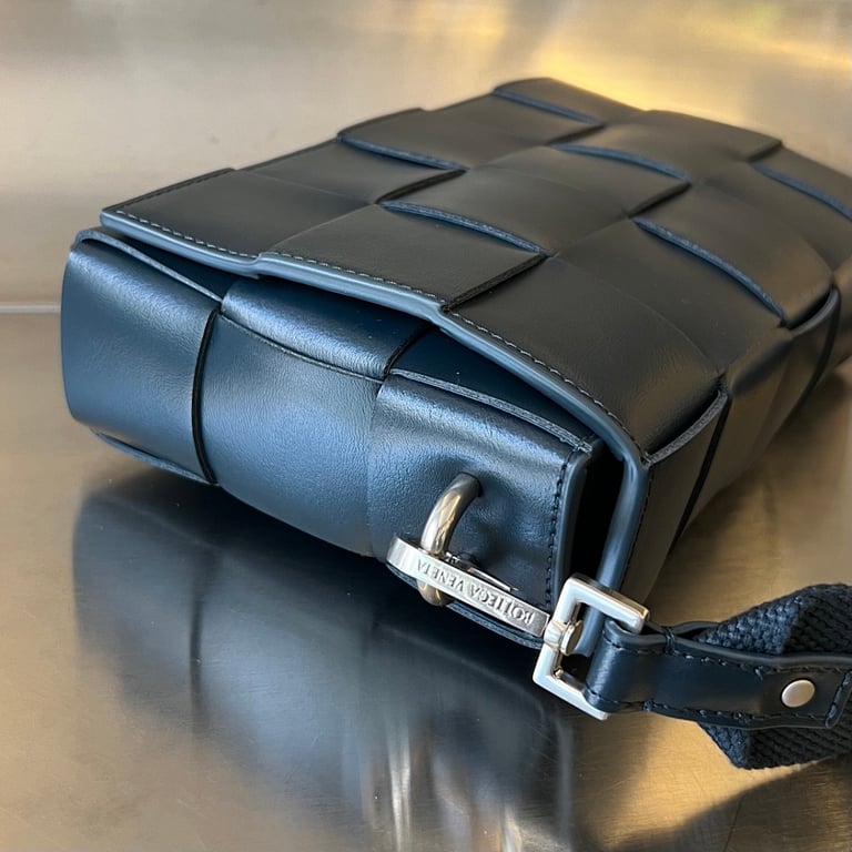 Bottega Veneta Cassette Crossbody Bag Black 741777 - 8