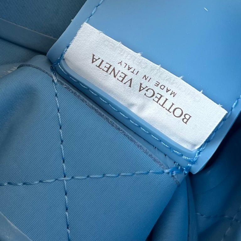 Bottega Veneta Cassette Bag Light Blue 667298 - 2