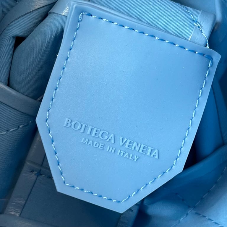 Bottega Veneta Cassette Bag Light Blue 667298 - 4