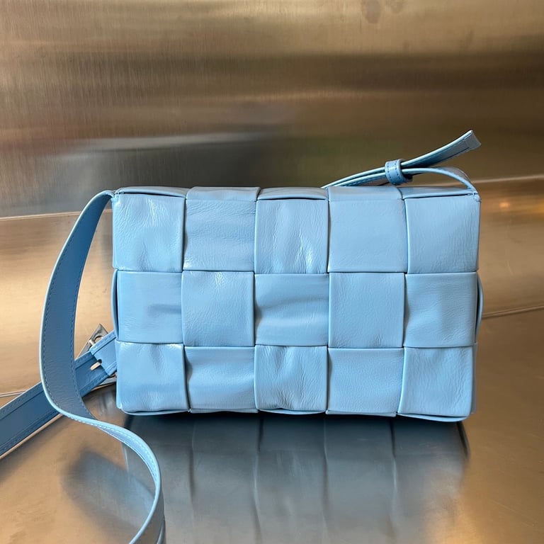 Bottega Veneta Cassette Bag Light Blue 667298 - 9
