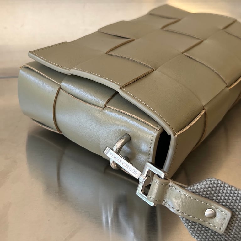 Bottega Veneta Cassette 741777 Crossbody Bag - 8