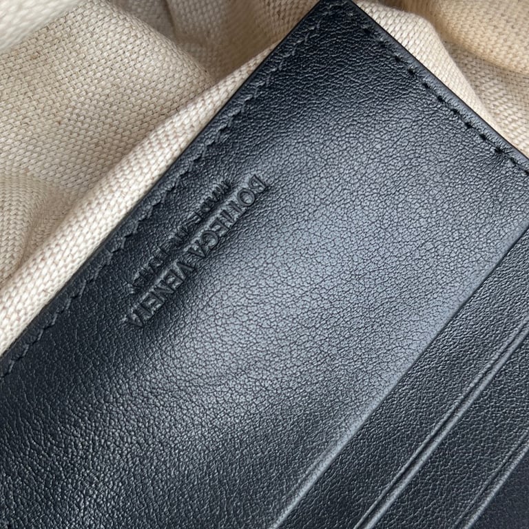 Bottega Veneta 777390 Intrecciato Clutch Black - 3