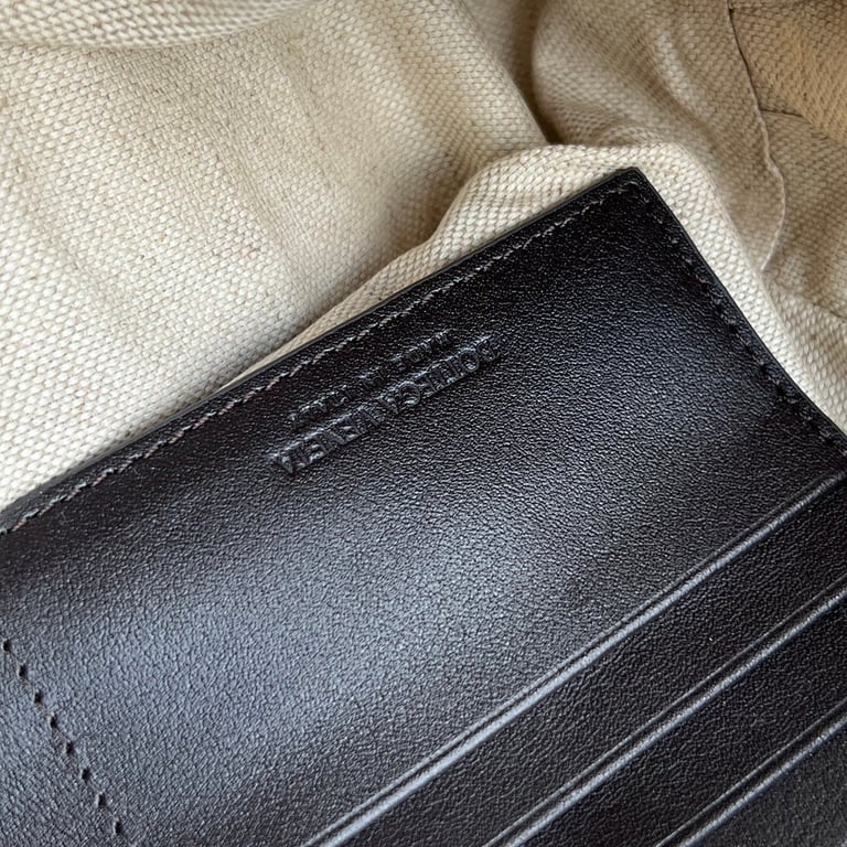 Bottega Veneta Intrecciato Leather Pouch Chocolate Brown - 3