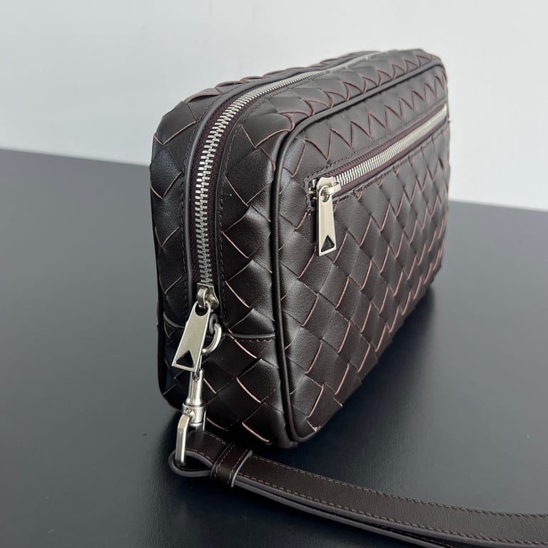 Bottega Veneta Intrecciato Leather Pouch Chocolate Brown - 9