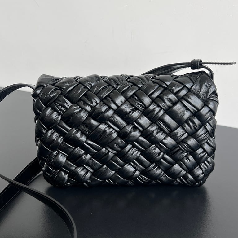 Bottega Veneta Rumple Intrecciato Shoulder Bag Black - 9