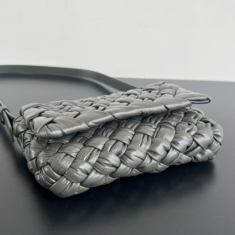 Bottega Veneta Rumple Shoulder Bag Light Graphite 787113 - 7