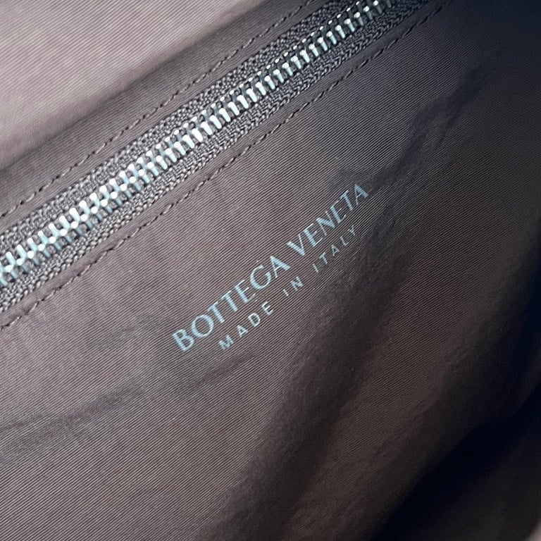 Bottega Veneta Postino Messenger Bag Brown - 3