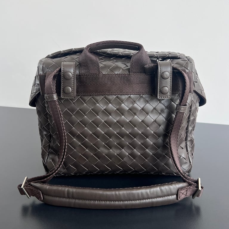 Bottega Veneta Postino Messenger Bag Brown - 8