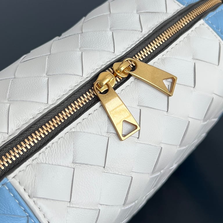 Bottega Veneta Loop Camera Bag Blue White - 7