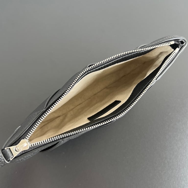 Bottega Veneta Intrecciato Leather Pouch 795119 Black - 6
