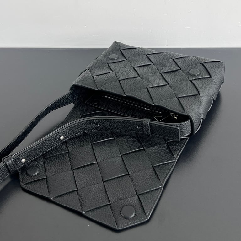 Bottega Veneta Cobble Intrecciato Crossbody Bag Black - 6