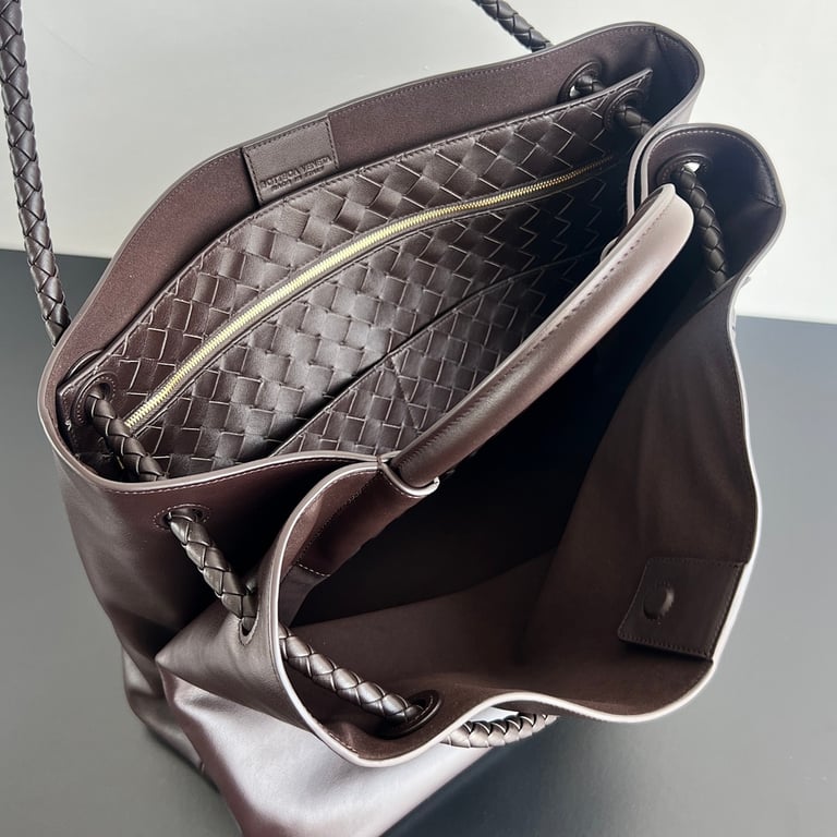 Bottega Veneta Large Andiamo Tote Dark Brown - 7