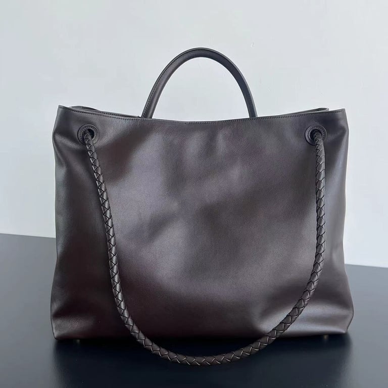 Bottega Veneta Large Andiamo Tote Dark Brown - 8