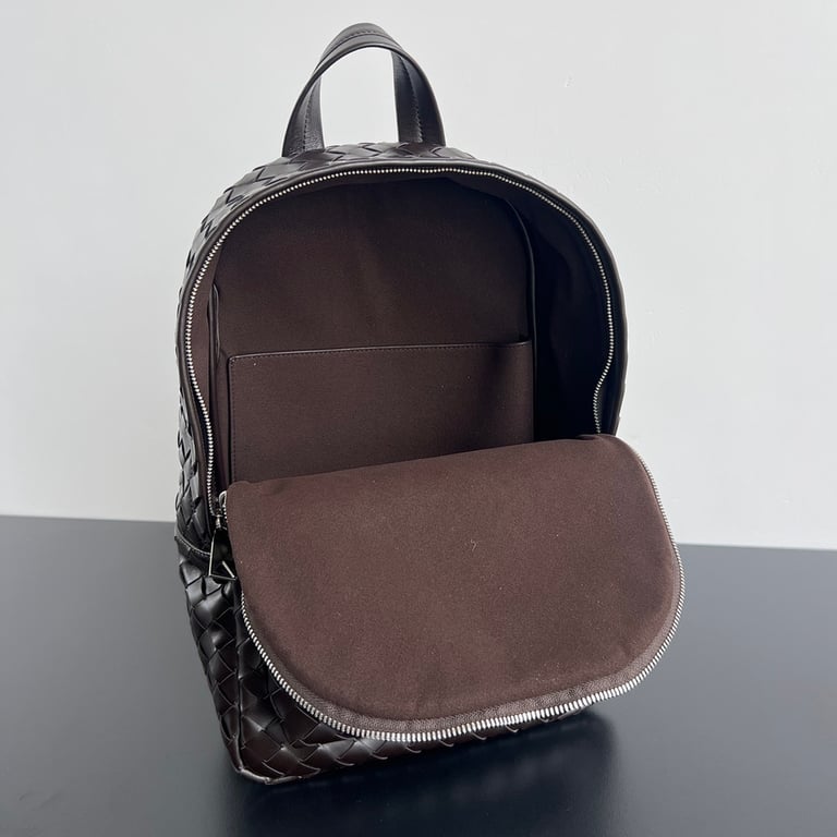 Bottega Veneta Intrecciato Leather Backpack Brown - 6