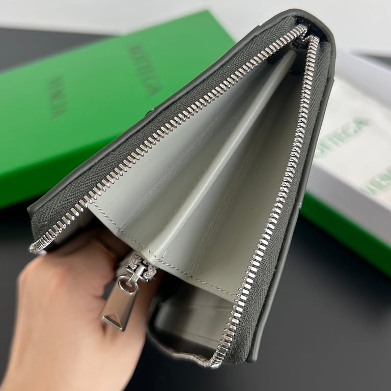 Bottega Veneta Intrecciato Zip Around Wallet Dark Green - 5