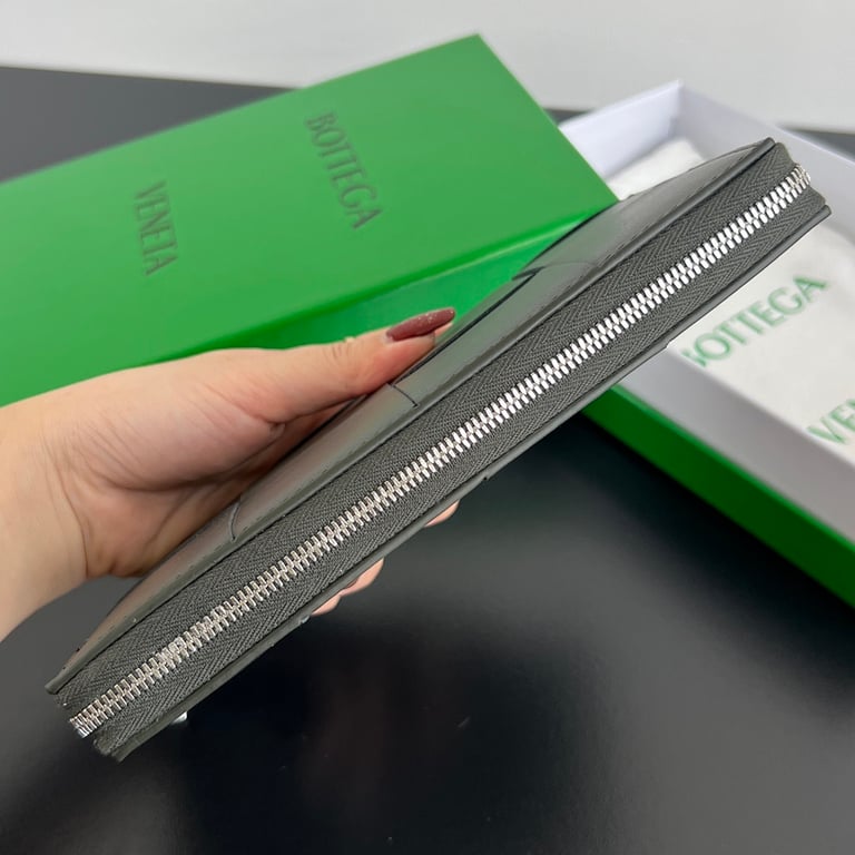 Bottega Veneta Intrecciato Zip Around Wallet Dark Green - 9