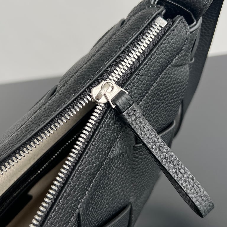 Bottega Veneta Diago Hobo Bag Black - 7