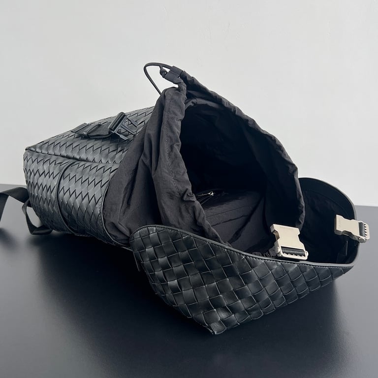 Bottega Veneta Intrecciato Flap Backpack Black - 6