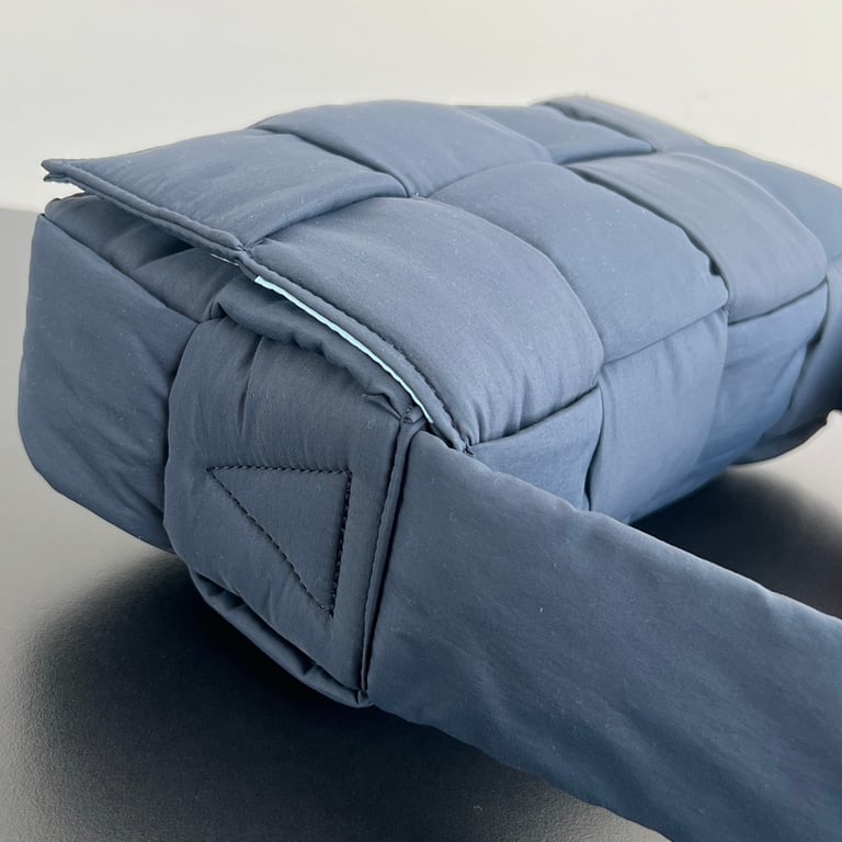 Bottega Veneta Padded Cassette Nylon Bag Blue 628951 - 5