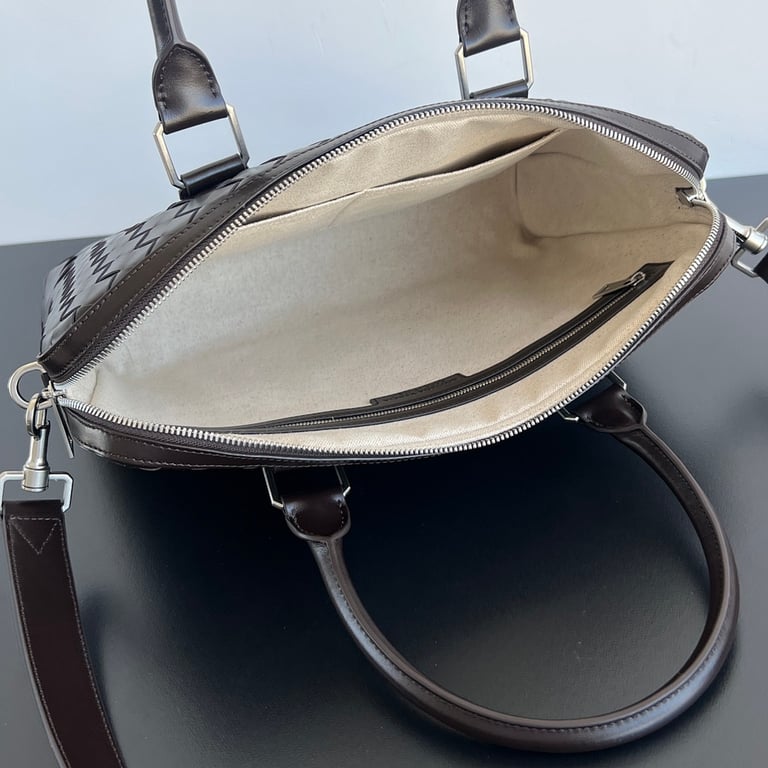 Bottega Veneta Intrecciato Leather Briefcase Black Brown - 6
