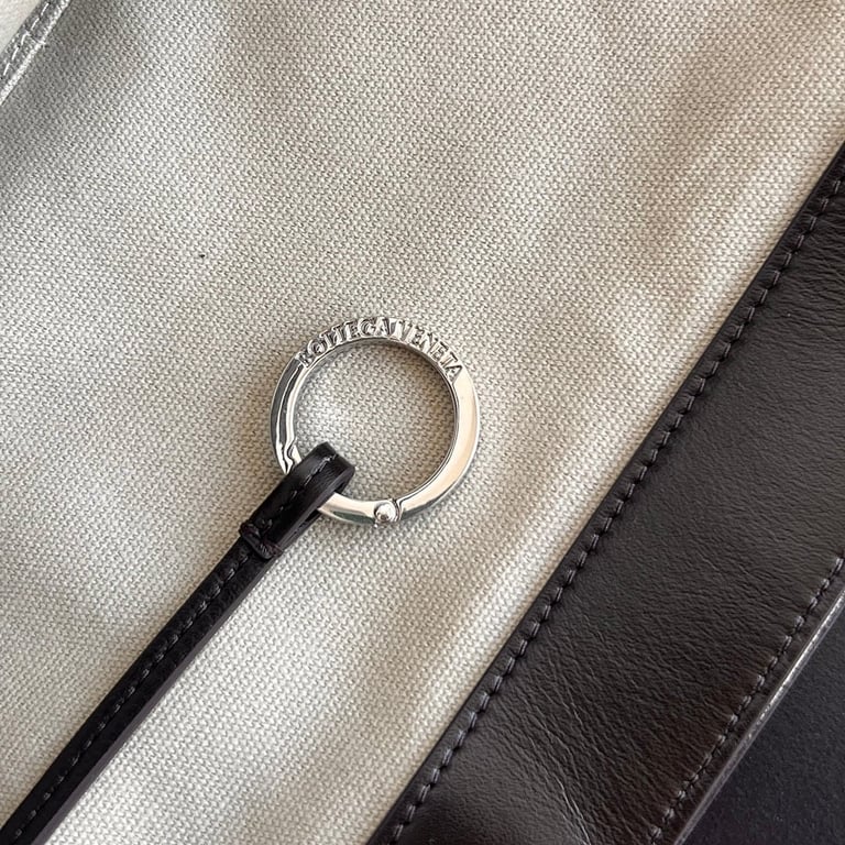 Bottega Veneta Intrecciato Canvas Tote 787419 - 4
