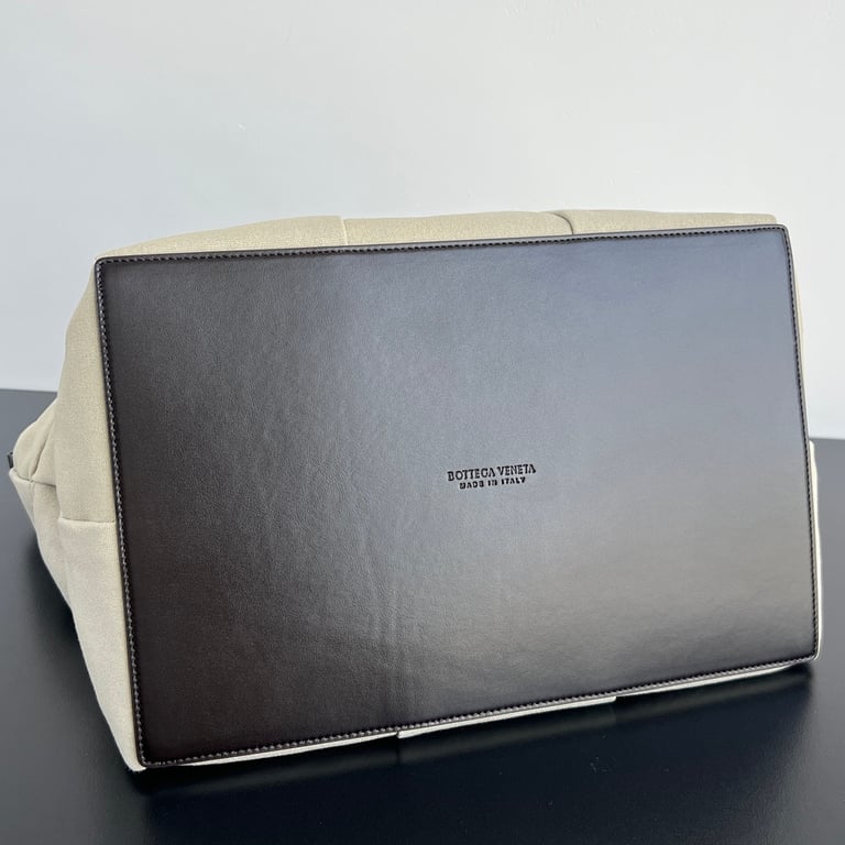 Bottega Veneta Intrecciato Canvas Tote 787419 - 8
