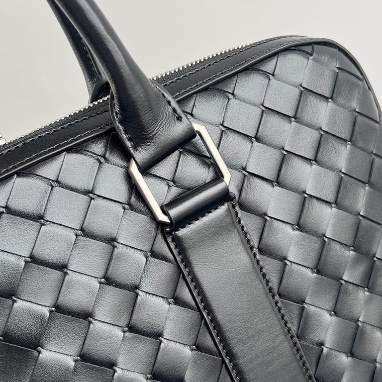 Bottega Veneta Intrecciato Leather Briefcase Black - 3