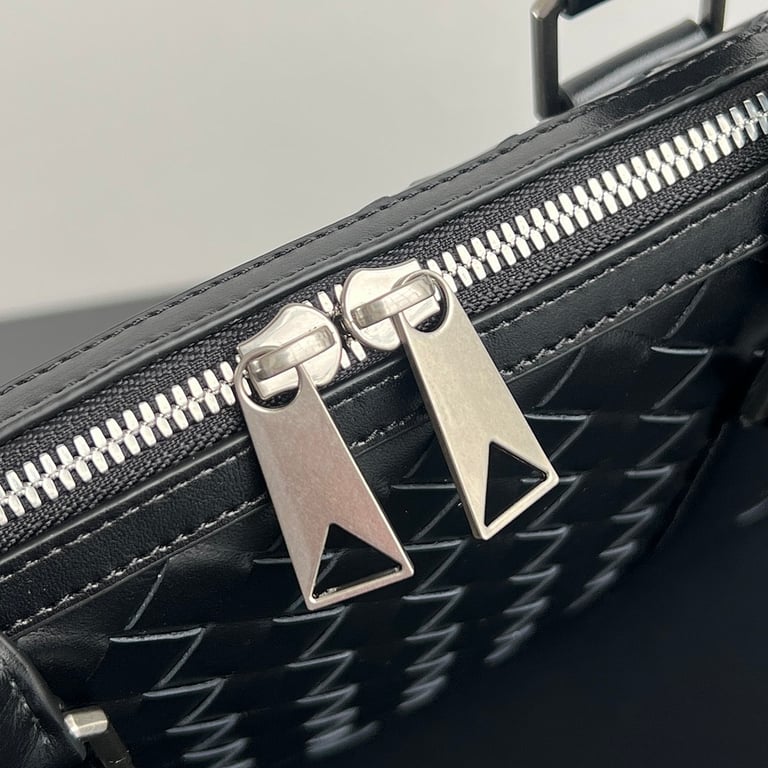 Bottega Veneta Intrecciato Leather Briefcase Black - 5