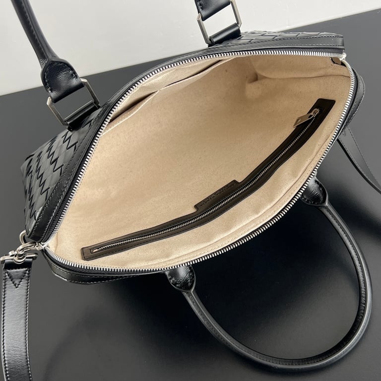 Bottega Veneta Intrecciato Leather Briefcase Black - 6